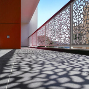 Photo de garde corps en aluminium moucharabié tôle découpe laser Pôle arctique