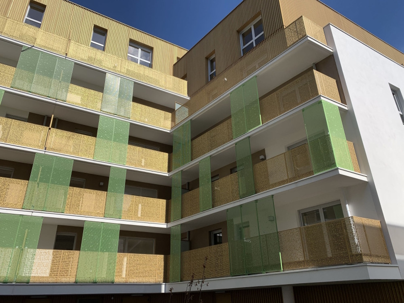 Dampere - Tole perforee garde-corps colore